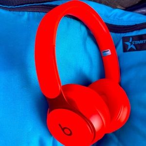 Metallic red beats